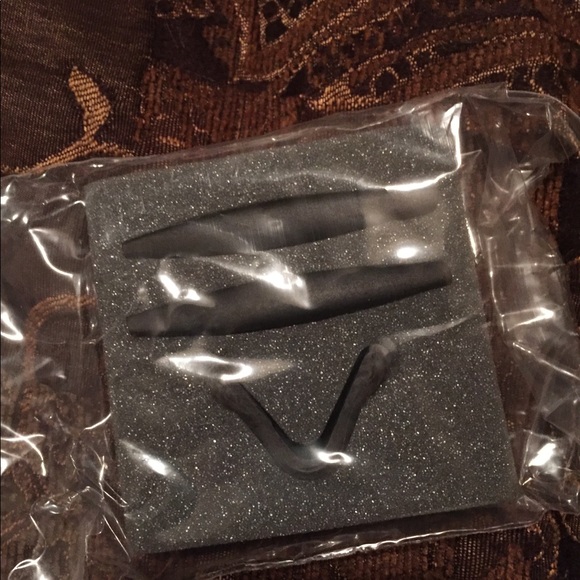 Oakley Nose Piece and Earsock - Picture 6 of 8